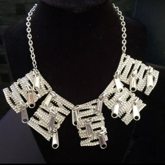 Zip it necklace - Picture 1 of 1